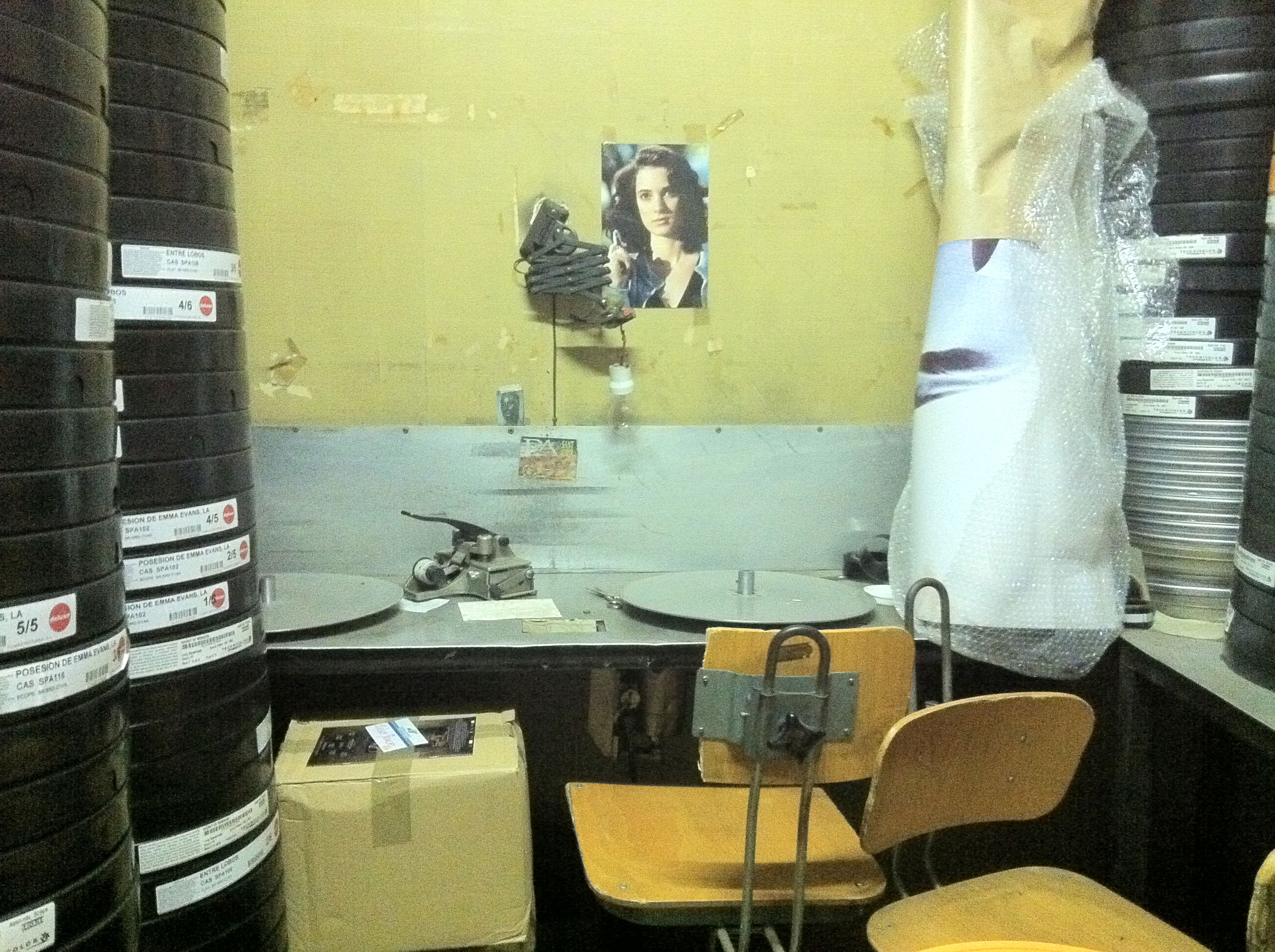 VICENC-ARMACHES-EDITING-PROJECTOR